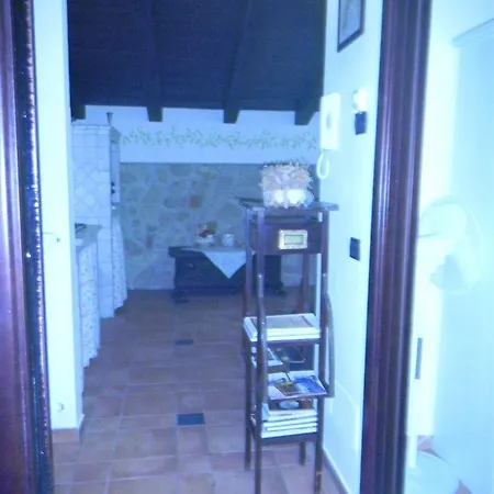 Il Casale Delle Ginestre Aparthotel Castel San Pietro Romano