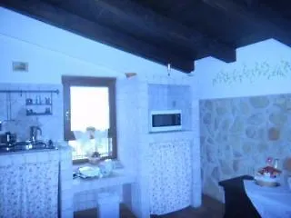 Aparthotel Il Casale Delle Ginestre 2*