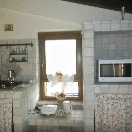Il Casale Delle Ginestre Aparthotel 2*