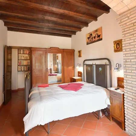 Aparthotel Il Casale Delle Ginestre