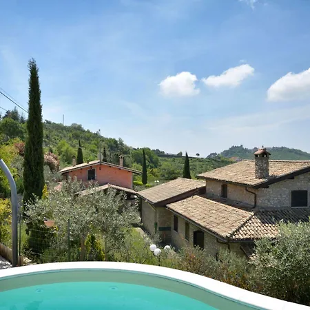 Aparthotel Il Casale Delle Ginestre